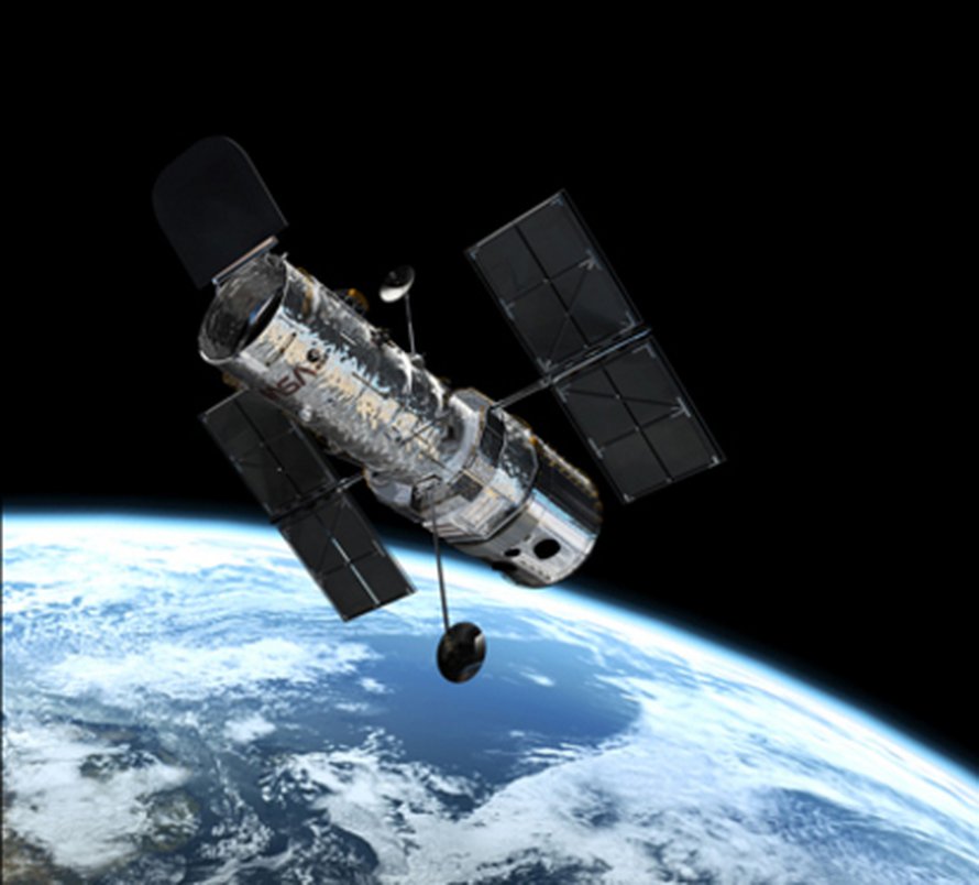 Hubble Maata kiertävällä radalla. Kuva: <span class="photographer">Esa</span>