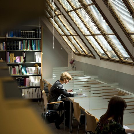 Opiskelija voisi hyötyä muistitekniikoista. Kuva: <span class="photographer">Mika Ranta / HS</span>