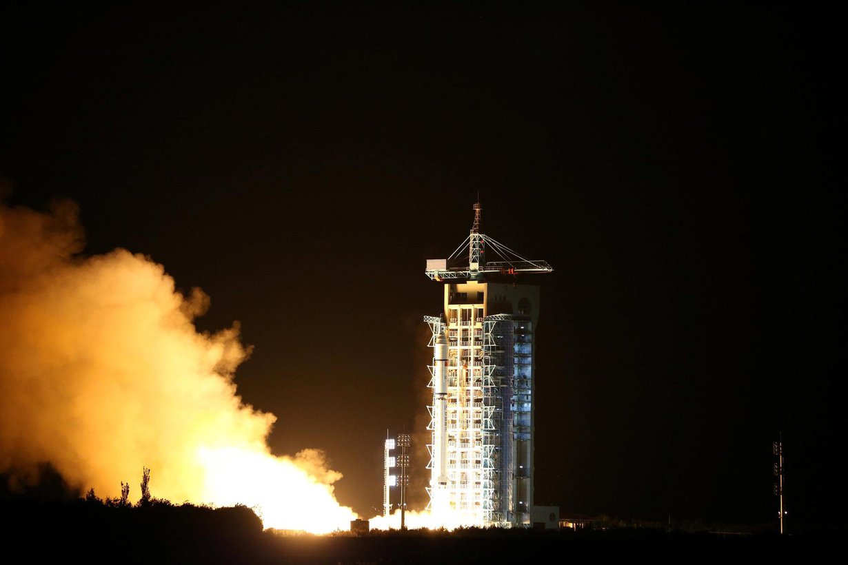 Kiina lähetti avaruuteen kvanttisatelliitin Gobin autiomaasta elokuun lopulla. Se tekee kolmen kuukauden ajan kokeita, jotka voivat mullistaa tiedonvälityksen salauksen. Kuv: CHINA DAILY