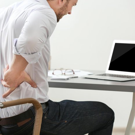 Kroonista selkäkipua poteva saa apua, kun kehontuntemus tarkentuu. Kuva: <span class="photographer">Shutterstock</span>