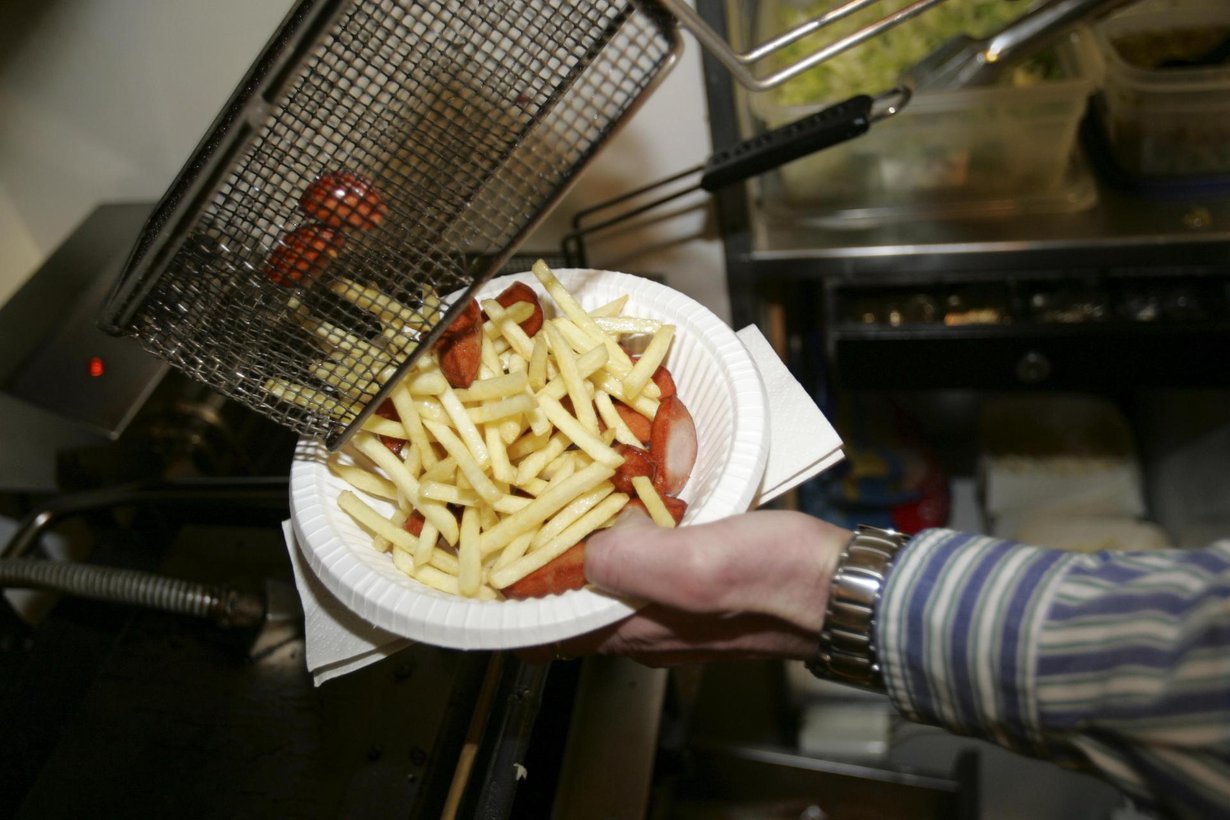 Kova rasva kohtelee aivoja kaltoin. Kuva: Tea Karvinen