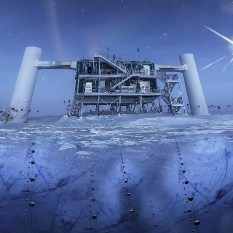 Neutriino-observatorio Icecube on Etelämantereella maantieteellisellä etelänavalla. Se koostuu pitkistä ilmaisimista, jotka on upotettu pystysuoraan syvälle mannerjäähän. Kuva: <span class="photographer">NATIONAL SCIENCE FOUNDATION</span>