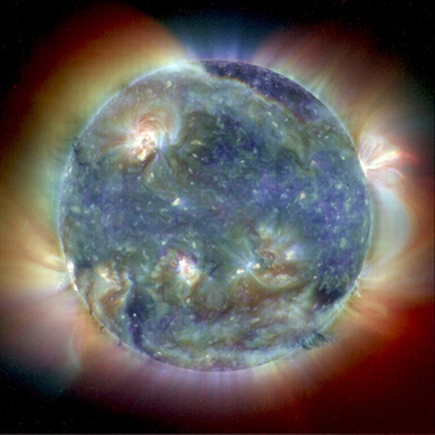 Kuva: <span class="photographer">ESA/SOHO.
</span>