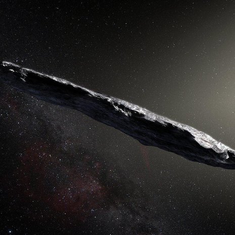 400 metriä pitkä ’Oumuamua on sikarinmuotoinen kappale jäätä ja kiveä. Kuva: <span class="photographer">ESO/M. Kornmesser</span>