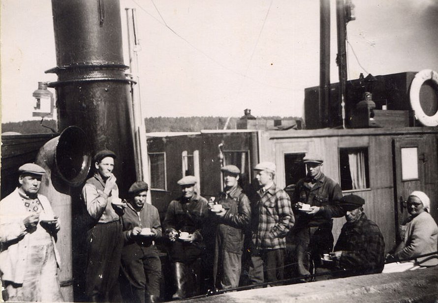 Kahvitauko Kajaani II:lla 1953.