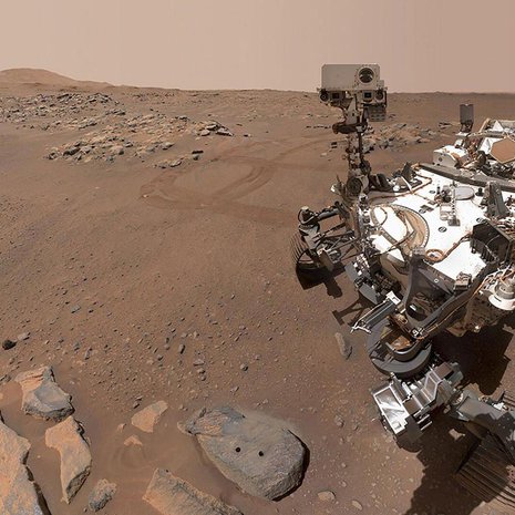 Mönkijä kuvasi äsken itsensä. Kuva: <span class="photographer">Nasa/JPL-Caltech</span>