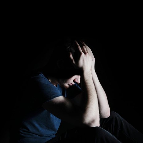 Ilman ystäviä ihminen sairastuu herkemmin. Kuva: <span class="photographer">Adriana Dobrin /HS</span>