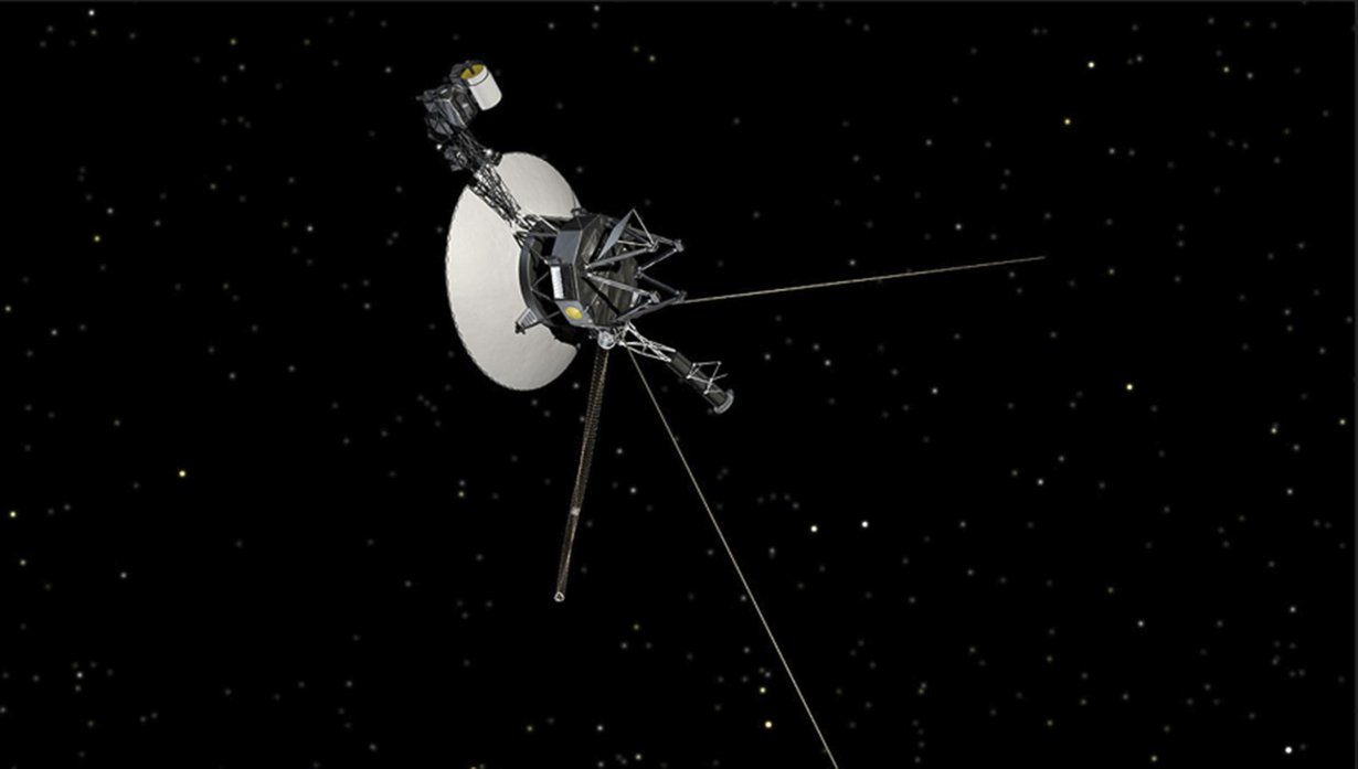 Voyager 2 on ollut matkalla 42 vuotta. Matka jatkuu noin 55 000 kilometrin tuntivauhtia. Kuva: Nasa