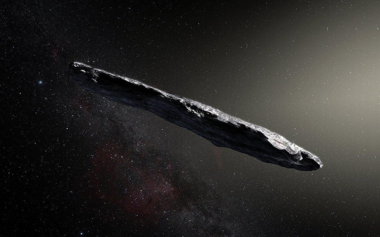 400 metriä pitkä ’Oumuamua on sikarinmuotoinen kappale jäätä ja kiveä. Kuva: ESO/M. Kornmesser