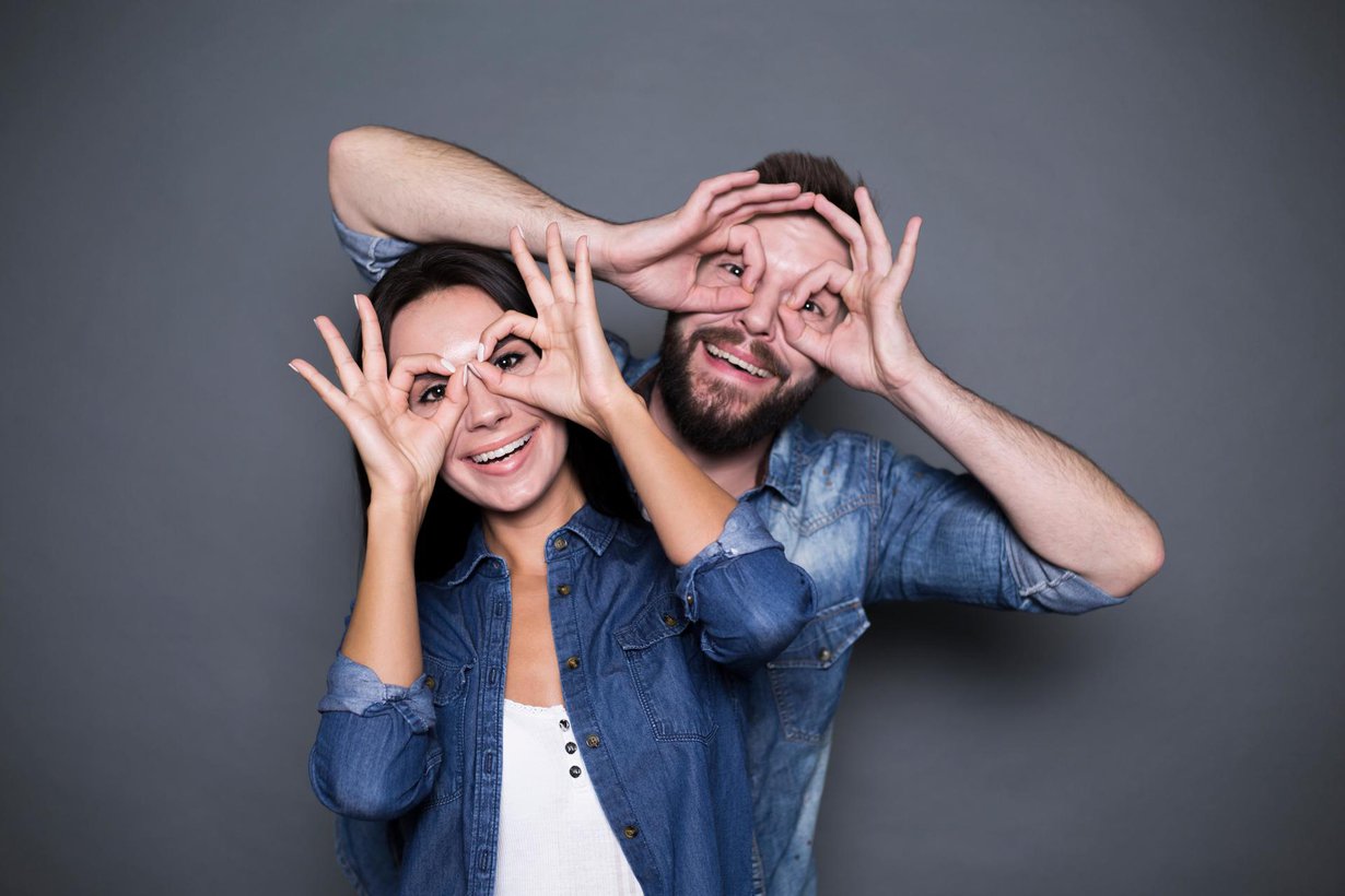 Rakastunut pari keksii paremmin. Kuva: Shutterstock