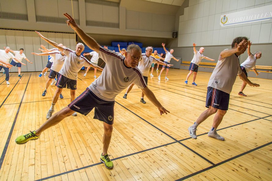Liikunta pitää päänkin kunnossa. Kuva: <span class="photographer">Terhi Liimu / HS</span>