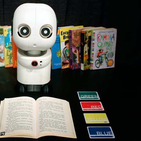 Minnie kuuntelee ja kommentoi. Kuva: <span class="photographer">Science Robotics</span>