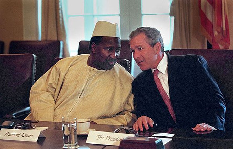 Keskustelu keksittiin Afrikassa.