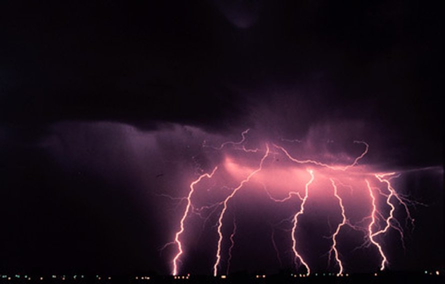 Kuva: <span class="photographer">NOAA Photo Library, NOAA Central Library; OAR/ERL/National Severe Storms Laboratory (NSSL)</span>