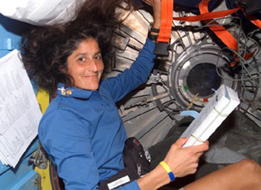 Sunita Williams aikoo juosta maratonin ISS:ssä. Kuva:<span class="photographer">NASA</span>