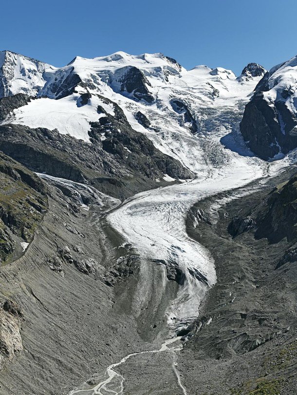 Morteratschin jäätikkö Sveitsin alpeilla. Kuva: <span class="photographer">BERNHARD EDMAIER / SCIENCE PHOTO LIBRARY</span>