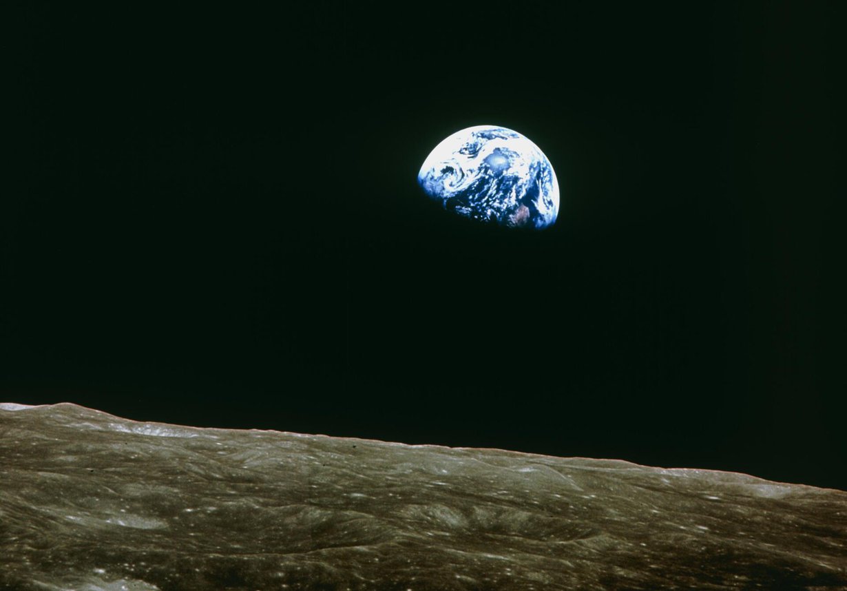 Astronautit näkivät Maan hieman kirkkaampana Apollo-lennoilla 1969–1972 kuin nyt. Kuva: Nasa