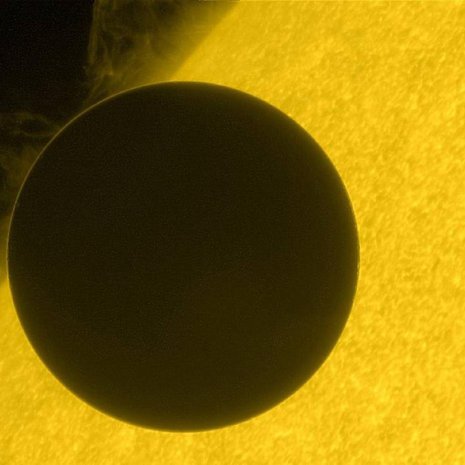 Venus on Maan naapuriplaneetta, Merkuriuksen jälkeen toinen planeetta Auringosta. Kuva: <span class="photographer">Hinode / JAXA / NASA</span>