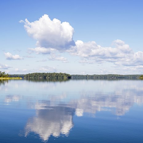Poutapäivänä kumpupilvet pysyvät matalina.