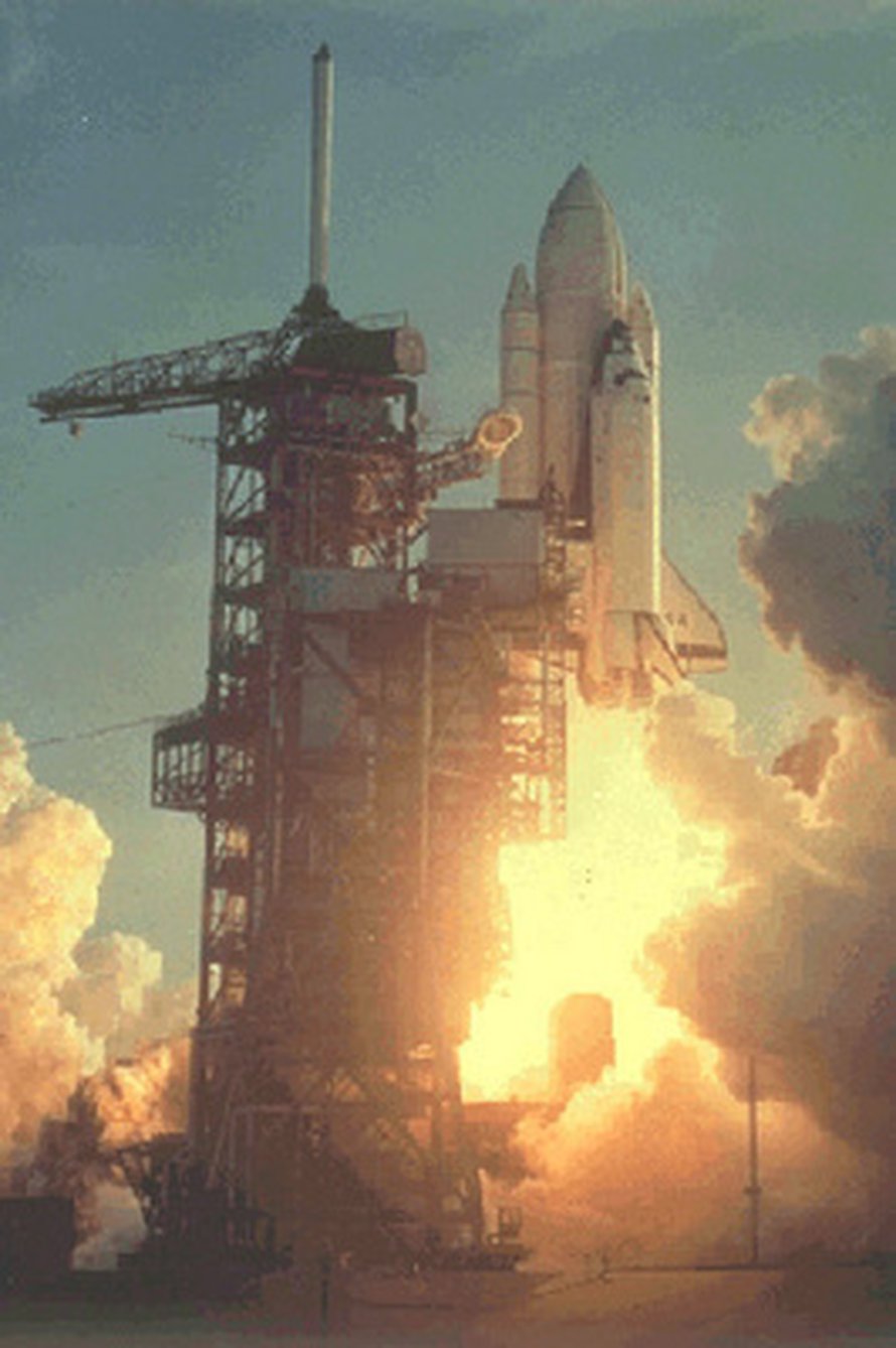 Columbia-sukkulan ensimmäinen lento alkoi 12. 4. 1981. Kuva: <span class="photographer">STS-1/NASA</span>
